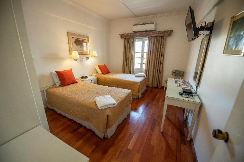 Hotel Cecilia أسونسيون الغرفة الصورة